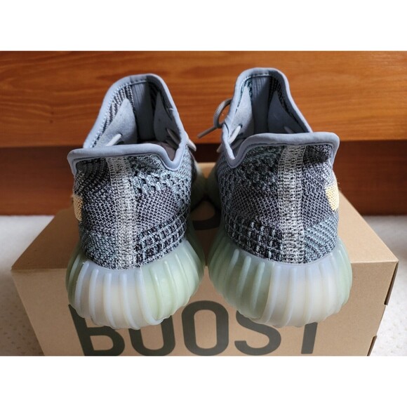Adidas Yeezy Boost 350 V2 Ash Blue GY7657 - 7.5 EUC - Picture 7 of 9